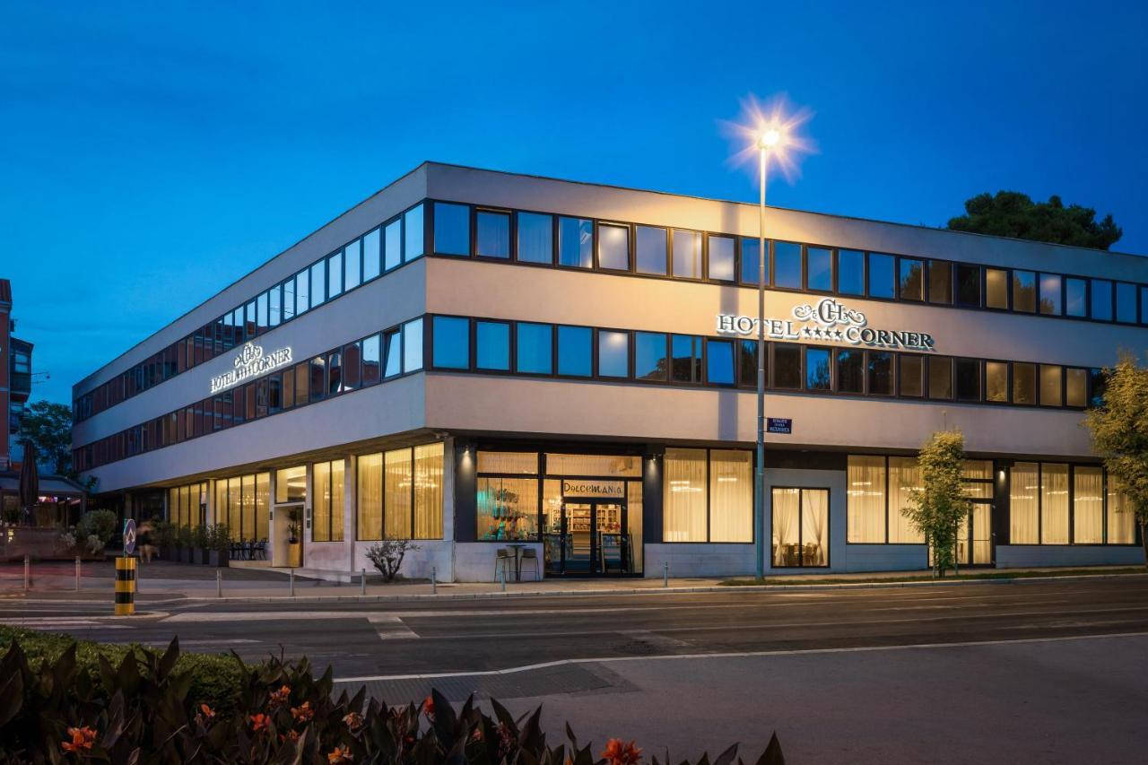 Hotel Corner Split Exterior photo